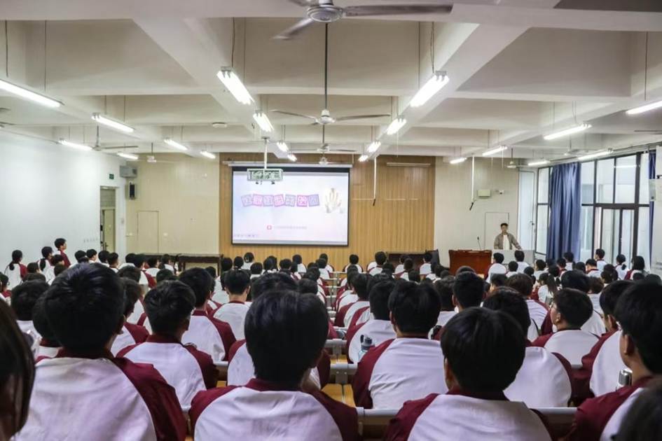 图示, 示意图 中度可信度描述已自动生成:ver1